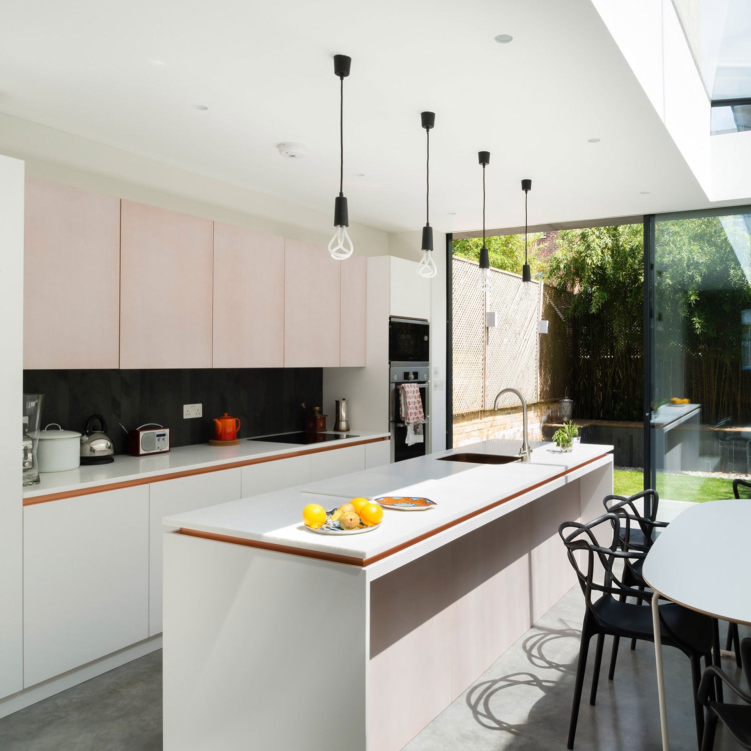 Lampadina LED Plumen 001