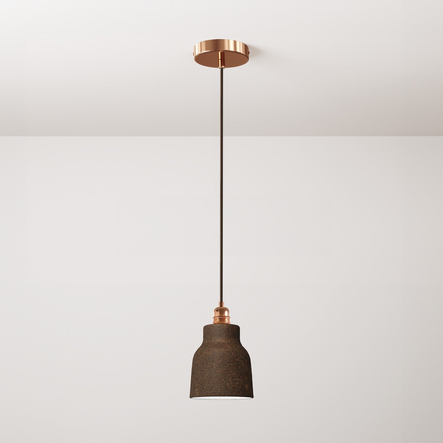 Lampada a sospensione completa di cavo tessile, paralume Vaso in ceramica e finiture in metallo - Effetto corten
