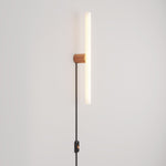Lampada con spina con finitura metallica e lampadina LED lineare S14d - Rame satinato