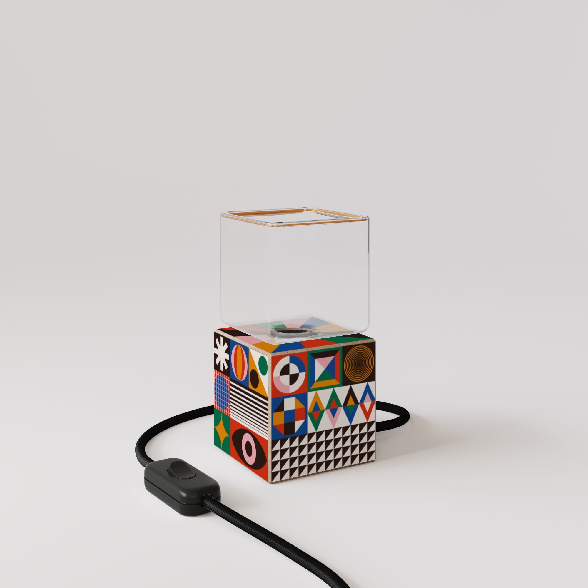Lampada da tavolo Cubetto con lampadina Ghost - PosterLad - Creative Cables