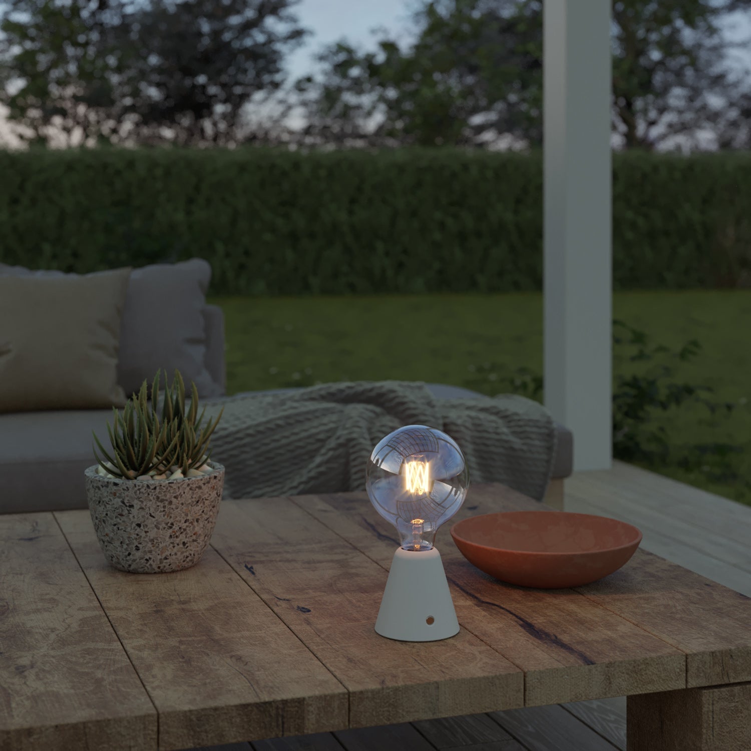 Lampada portatile ricaricabile Cabless01 con lampadina globo G125 - Bianco