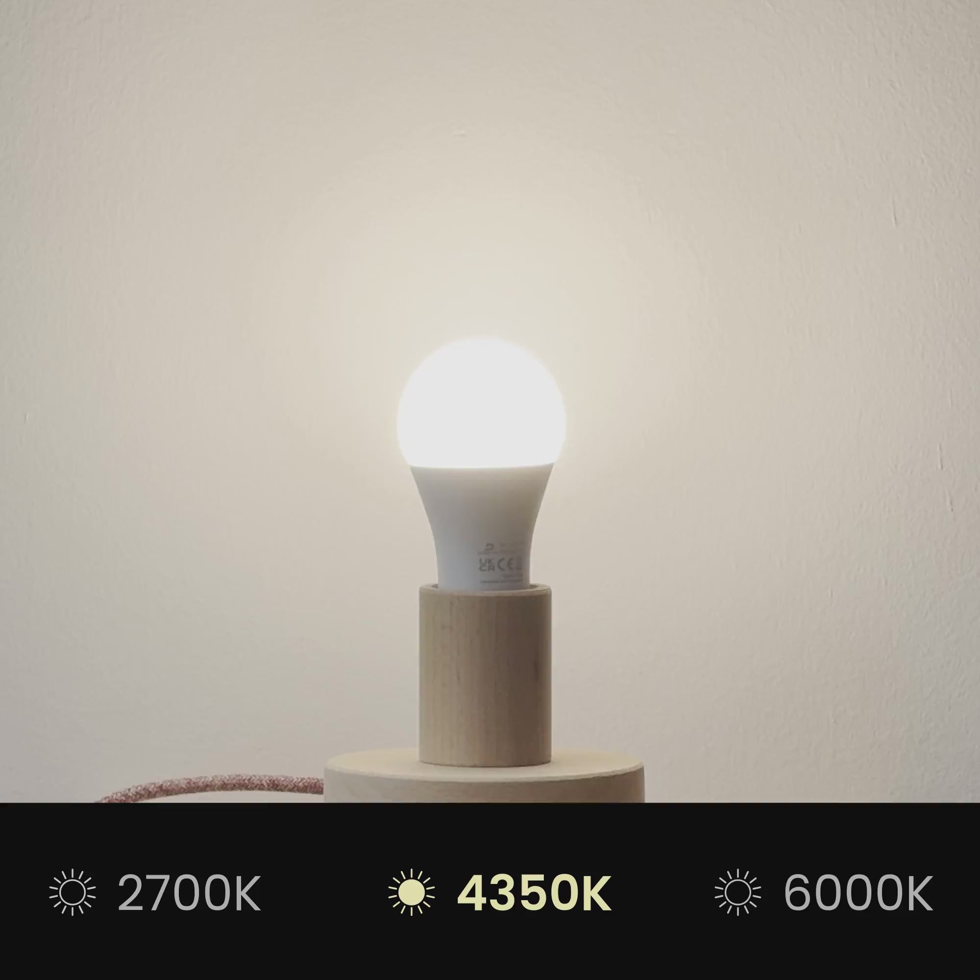 Carregar vídeo: Abajur Athena com encaixe E27 para candeeiro de mesa ou de pé - Fabricado em Itália - Lã Bege