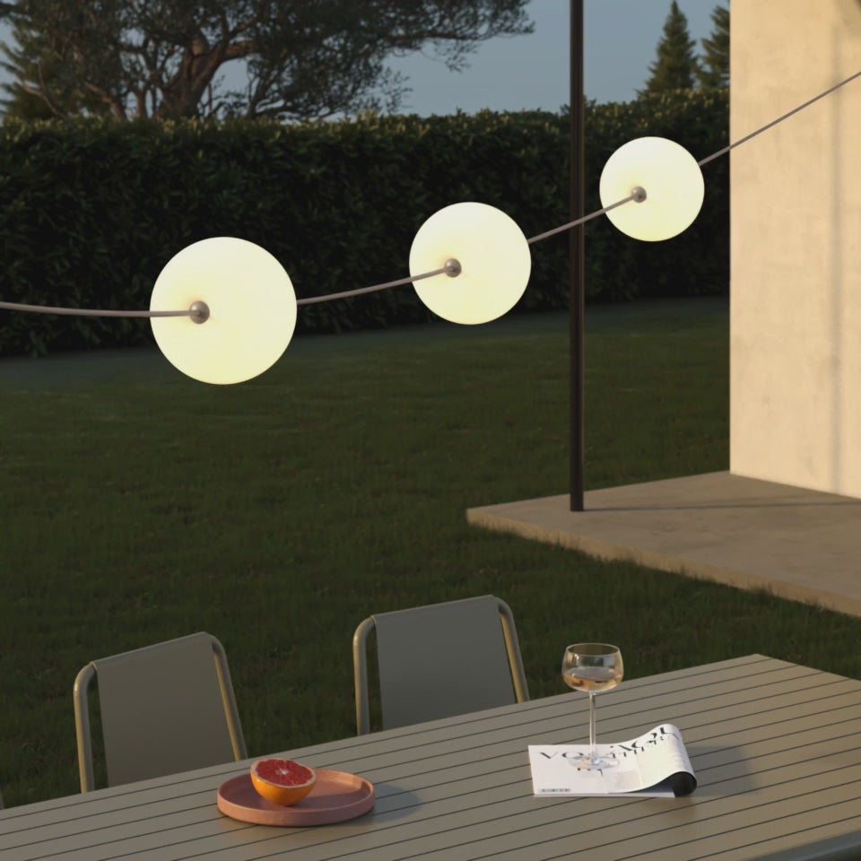 Carregar vídeo: Grinalda luminosa 3 pontos de luz para exterior IP67 Cinzento - Marina3 Cherry