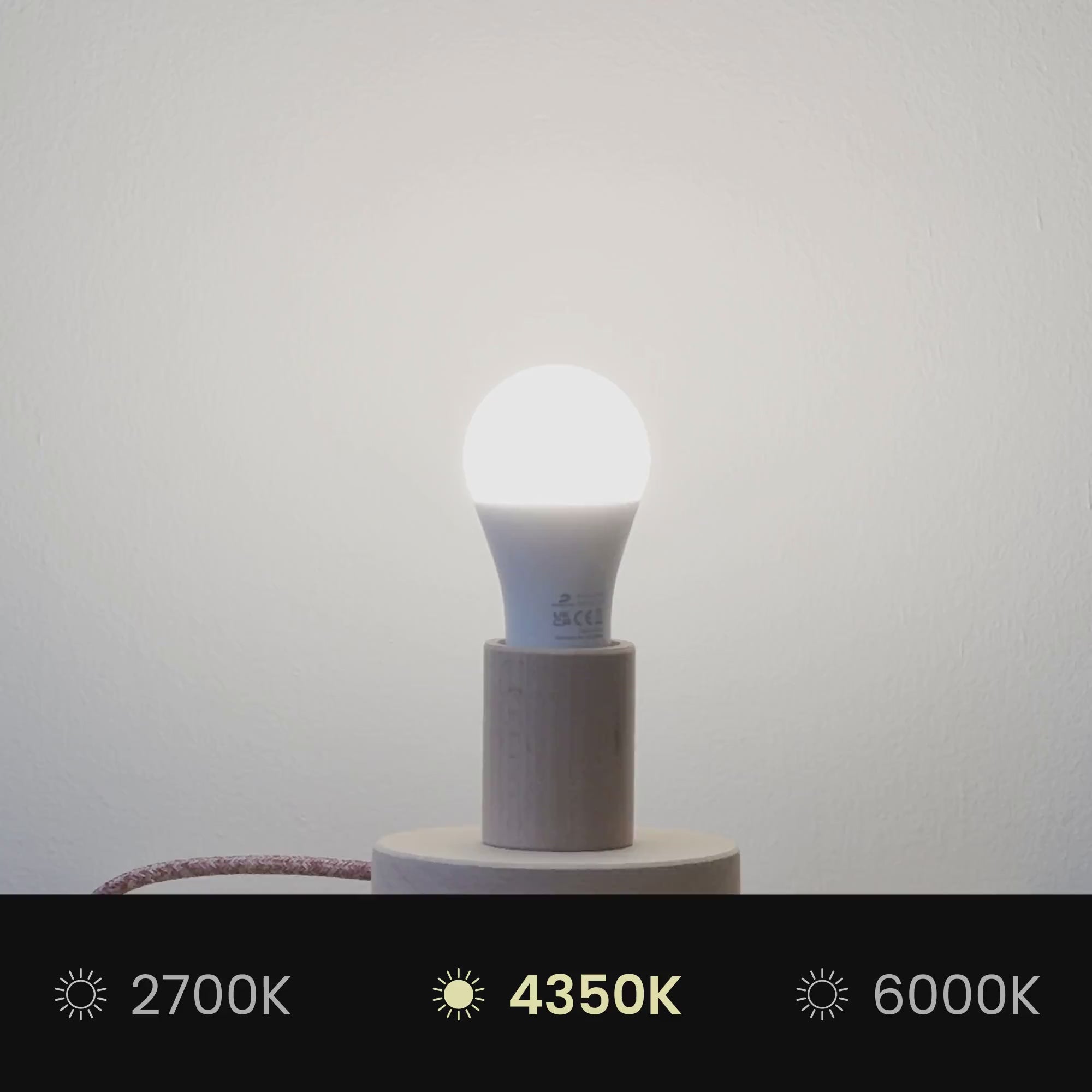 Carregar vídeo: Abajur Cilindro M em tecido com encaixe E27 - Fabricado em Itália - Lã Areia